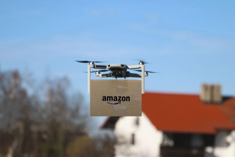 Drone Delivery Amazon