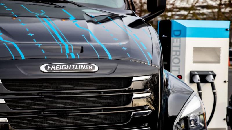 Freightliner eCascadia Electric Charging