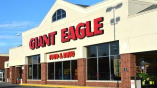 giant eagle storefront