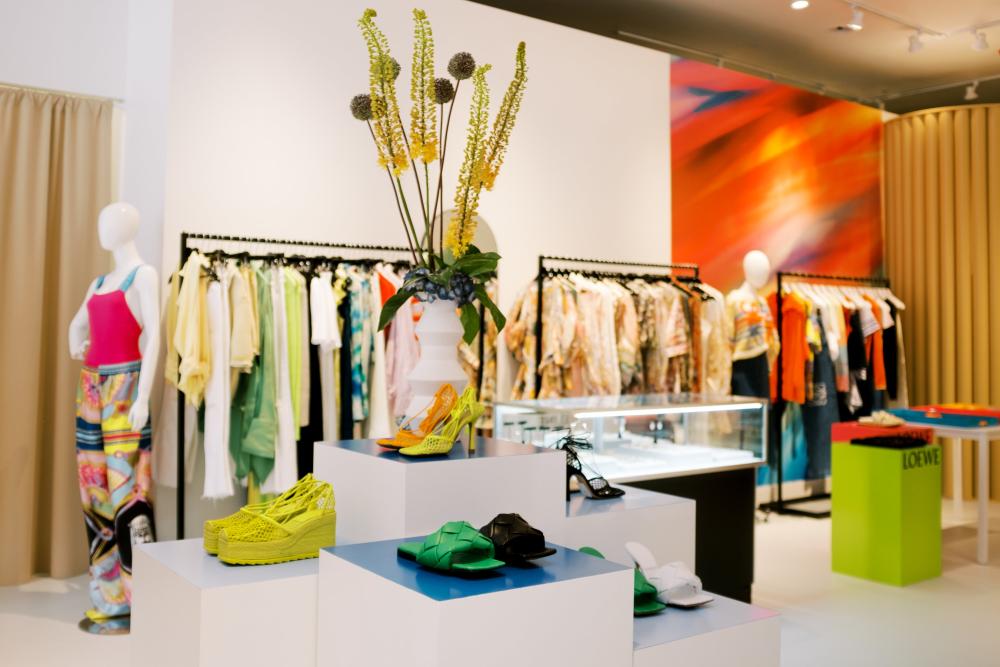 The Saks Aspen Pop-Up features an assortment of luxury fashion. Credit: Saks